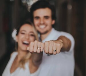 Làm thế nào để hôn nhân bền vững và hạnh phúc?