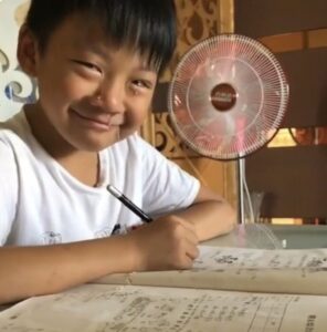Rối Loạn Lo Âu - Đặc Điểm và Phân Loại