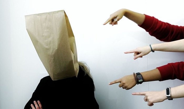 Cơ chế phòng vệ (Defense Mechanisms): Chiếc khiên vô thức 2 Cơ chế phòng vệ (Defense Mechanisms): Chiếc khiên vô thức