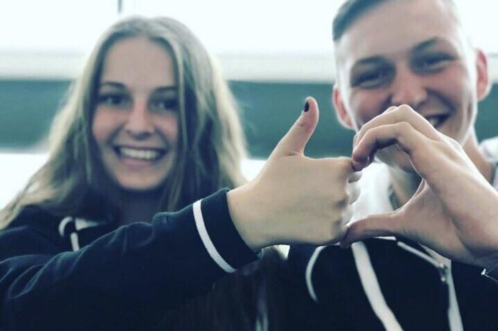 Friendzone - trên tình bạn, dưới tình yêu 1 Friendzone - trên tình bạn, dưới tình yêu